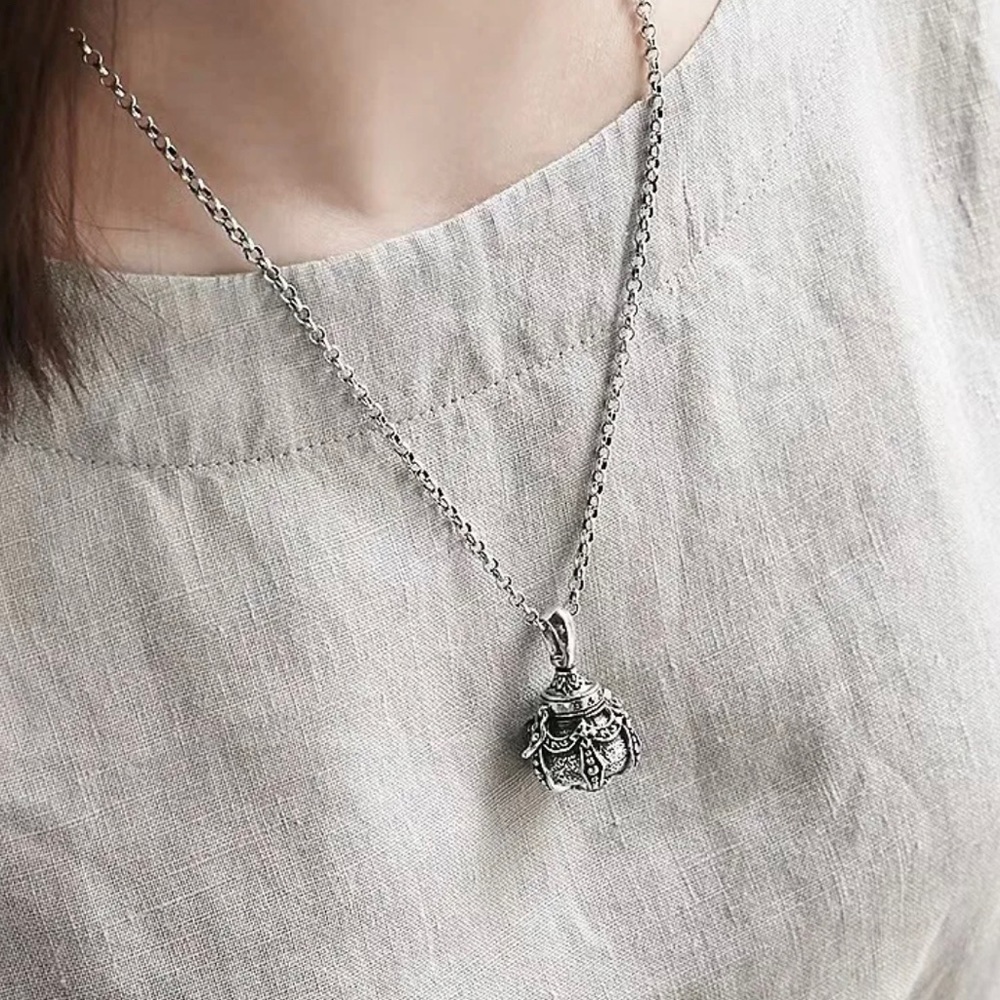 Antique Retro Sterling Silver Resin Alchemy Opening Furnace Pendant